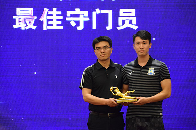 格林炸裂隔扣火箭险胜活塞 步行者力克尼克斯