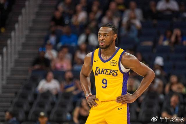 森林狼险胜独行侠升至西部第八 灰熊大胜黄蜂