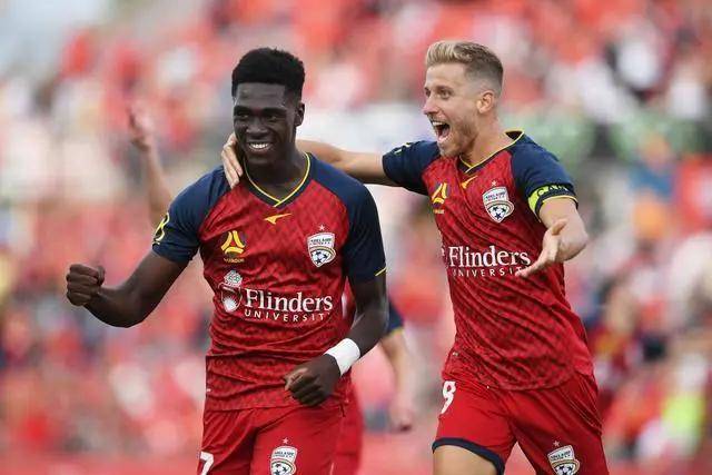 赵睿11+11新疆胜吉林 王哲林20分上海胜肯帝亚